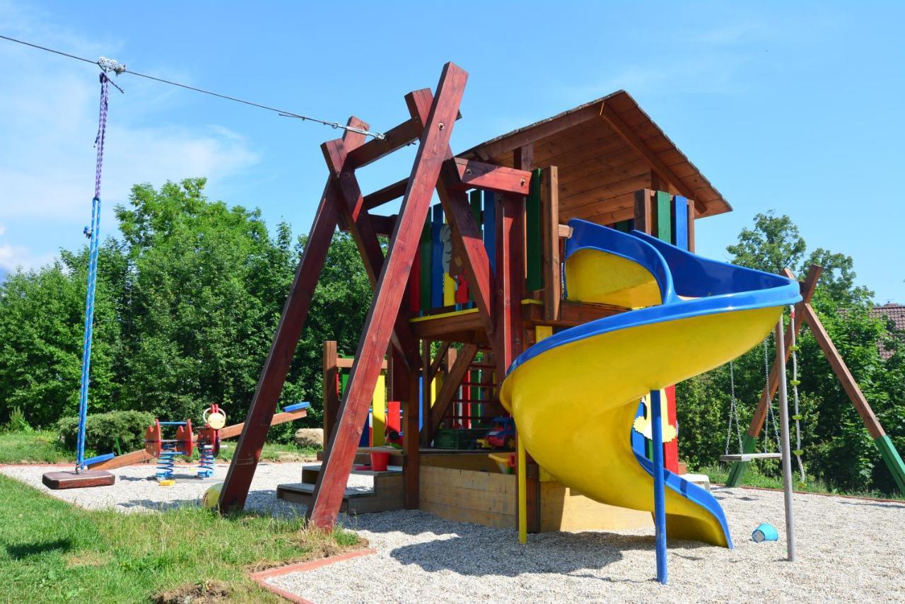 Villa Gold Nová Lesná Exterior foto